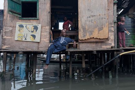 Negru Veneția (Lagos Makoko- Town Water) negru Veneția