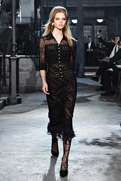Rochie dantela neagra - rochie pentru adevarata regina (Negru) Rochie dantela neagra - rochie pentru adevărata regină