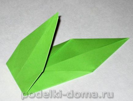 Iris flori din hartie (origami), o cutie de idei și ateliere (iris) Iris flori din hartie (origami), o cutie de idei și ateliere