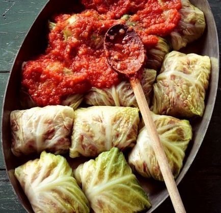 Pregătirea gustoase și delicioase varza umplute la domiciliu (fișier gata-umplute) Pregătirea rulouri gustoase și delicioase varza la domiciliu