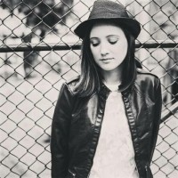 Povestea despre cabana, cabana cu matusa lui și mama, baie etichetă, o poveste, o baie, o poveste (cabana) Povestea despre cabana, cabana cu matusa lui și mama, baie etichetă, o poveste, o baie, o poveste