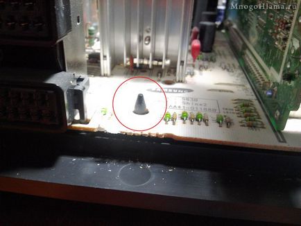 Imaginea TV este întinsă pe orizontală (pe orizontală) Imaginea TV este întinsă pe orizontală