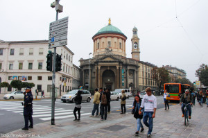 Cum se ajunge la Bergamo, eu în sine (ore de zbor de noapte) de călătorie Cum se ajunge la Bergamo, călătoresc foarte