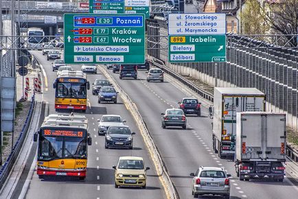Cum se obține de la (Jerozolimskie Warszawa Zachodnia) Cum se obține de la