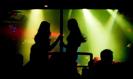 Cum să fotografieze în discoteci, cluburi (cluburi) Cum să fotografieze în discoteci, cluburi