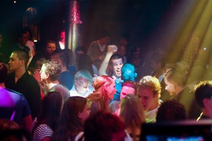 Cum să fotografieze în discoteci, cluburi (cluburi) Cum să fotografieze în discoteci, cluburi
