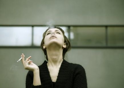 Cum fumatul afecteaza parul pe problema