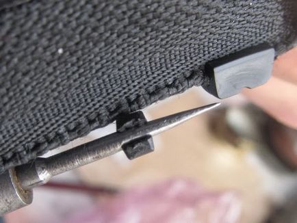 Cum de a repara lipsă fermoar dinți (DIY) (moda strada) Ca reparație trăsnet dinți lipsă (diy)
