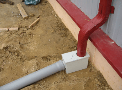 Cum sistem de jgheaburi cu propriile lor mâini de calcul și instalarea de drenaj (sistem) Cum sistem de jgheaburi cu propriile lor de calcul și instalarea de scurgere mâini