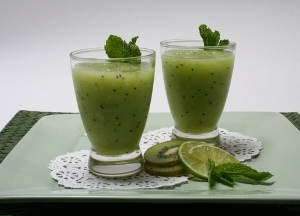 Kiwi dieta pentru pierderea în greutate și util și eficient (kiwi) Kiwi dieta pentru pierderea în greutate și util și eficient