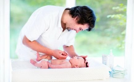 Crema de protectie Bubchen copilului, cosmetice speciale si raspunsuri faciale zinc (protecție) Crema de protecție a copilului Bubchen, cosmetice speciale și zinc pentru acele comentarii