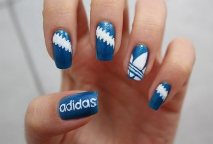 Adidas stil de manichiură (Adidas) adidas stil de manichiură