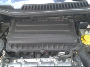 Modificarea etapa a filtrului de aer volkswagen sedan Polo cu instrucțiuni pas cu pas și fotografii (aeriene) Modificarea etapa a filtrului de aer volkswagen sedan Polo cu instrucțiuni pas cu pas și fotografii