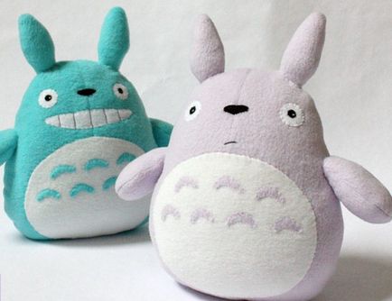Totoro umplute jucărie cu mâinile lor 1 (jucării) Totoro umplute jucărie cu mâinile lor 1