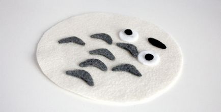 Totoro umplute jucărie cu mâinile lor 1 (Totoro) Totoro umplute jucărie cu mâinile lor 1
