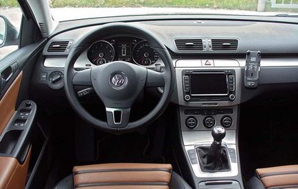Privire de ansamblu Volkswagen Passat b6 (Volkswagen Passat) recenzie de oraș (Volkswagen) Privire de ansamblu Volkswagen Passat b6 (Volkswagen Passat), cu kilometraj recenzie