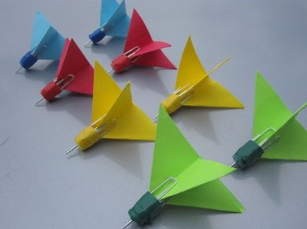 Armele materiale de birou 10 idei de 23 februarie (arme) Armele materiale de birou 10 idei până la 23 februarie
