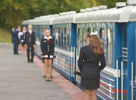 Concediu cu copii de căi ferate pentru copii în Kratovo (rutier) Sărbătorile cu căi ferate pentru copii pentru copii în Kratovo