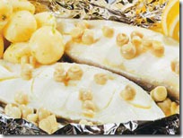 cartofi halibut coapte într-o halibut rețetă cuptor în folie coaptă pește (halibut) Halibut la cuptor cu cartofi în rețetă cuptor pentru halibut negru de pește coapte în folie