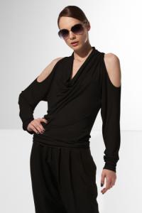 Rochie cu un rocker la gură și la spate (rochie) Rochie cu un rocker în gât și pe spate