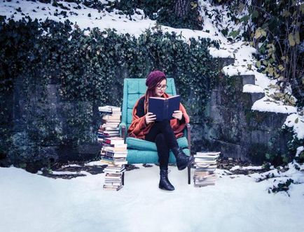 seri Poezie (seara) lecturi de poezie