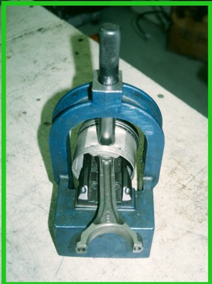 Piston pin - (deget) Piston pini -