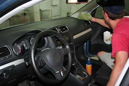 Transpirație de sticlă în mașină, ce să facă sfaturi care permit înfrângerea dezaburire, voprosavto (voalare) Transpirație de sticlă în mașină, ce să facă sfaturi care permit înfrângerea dezaburire, voprosavto