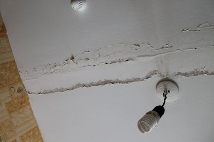 Plafonul în bucătărie - cel mai bun, fotografie, asamblare propriile lor mâini! (Variante) Plafonul în bucătărie - cel mai bun, fotografie, asamblare propriile lor mâini!