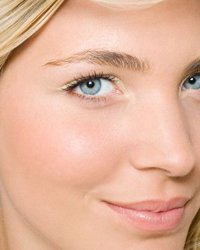 Reguli aplicabile zi de machiaj (care va avea loc) Normele care se aplică make-up zi