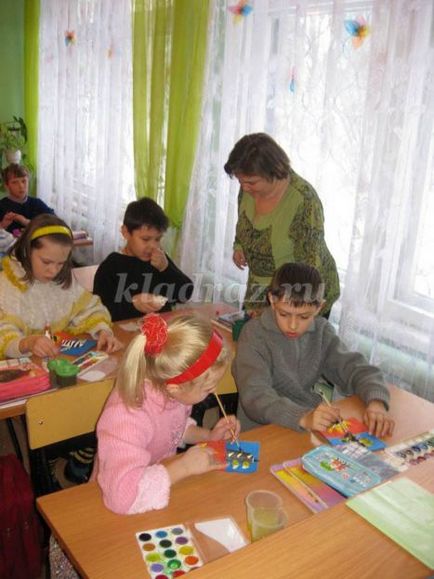 „Orașul meu natal“ pentru elevii mai mici (B.) „Orașul meu natal“ pentru elevii mai mici