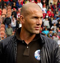 Real Madrid (Football Club) - a (real) Real Madrid (Football Club) - un