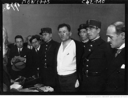 fotografii rare (cu două etaje clădire din cărămidă) fotografii rare