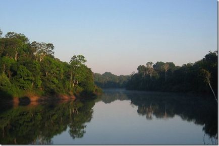 Amazon River - meridian (Amazon ajunge lățime) Amazon River - Meridian