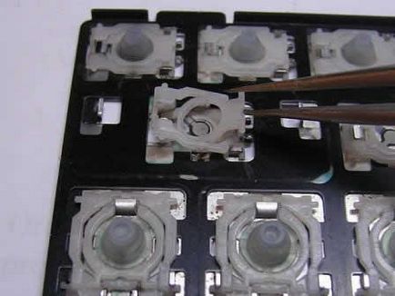 Repararea unei tastaturi de calculator desktop și laptop (notebook-uri) Repararea unui computer desktop și o tastatură de laptop