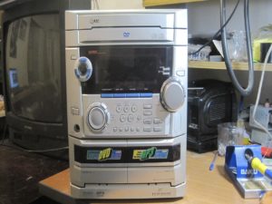Reparare muzicale centru LG mâinile proprii (reparații) Reparare muzicale centru LG mâinile proprii