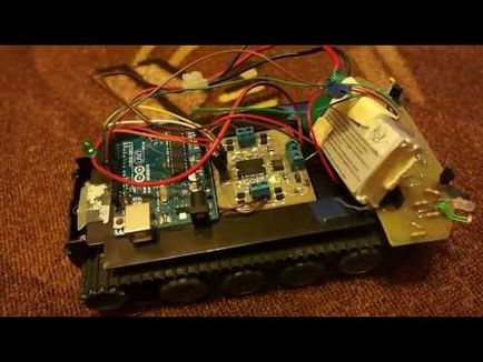 Spionul robot cu mâinile sale partea 1 (robotul) Spionul robot cu mâinile partea 1