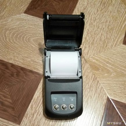 Imprimanta termica portabile pentru etichete (Android regim relativ) Imprimanta termica pentru etichete Handheld