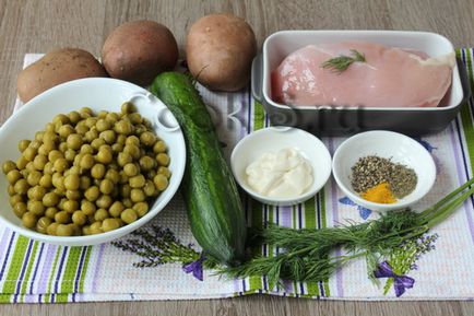 Salata cu carne de pui, mazăre și castravete - un pas cu pas reteta cu fotografii, salate (salata de ardei de pui si reteta de castravete) Salata cu carne de pui, mazăre și castravete - un pas cu pas reteta cu fotografii, salate