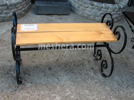 Măsuțe lângă mormânt (Bench de metal din lemn) Măsuțe lângă mormânt