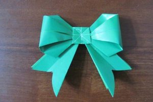 Fold scheme arc origami decorative (pliabil) Adaugă un scheme de origami funda decorativa