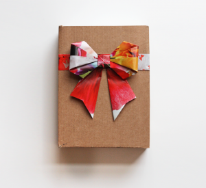 Fold scheme arc origami decorative (pliabil) Adaugă un scheme de origami funda decorativa