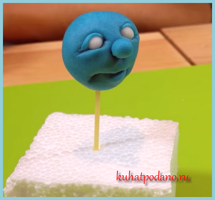 Smurfs mastic, cina este servită! Culinară Blog (Smurfs) Smurfs mastic, cina este servită! blogul culinar