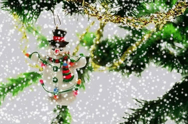 Ninge! (Animație care se încadrează zăpadă) Ninge!