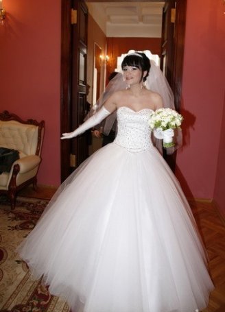 Bushin rochie de mireasa (nunta) Bushina rochii de mireasa