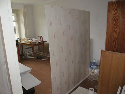Cu mâinile lor (mâini) propriile lor mâini