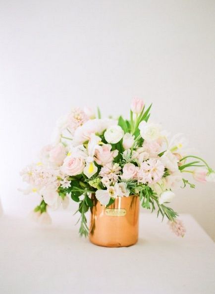 Cu mâinile pe Floristica de nuntă () Cu mâinile pe Floristica de nuntă