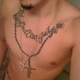 Tatuaj cu lanț (tatuaj piept Man) tatuaj lanț