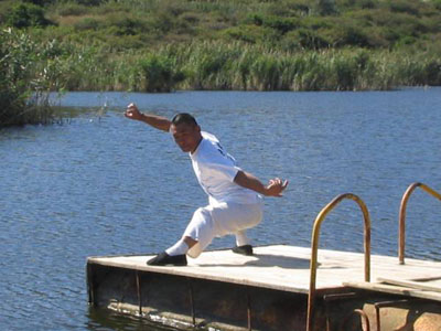 Secretele de Shaolin (Shaolin Wushu Shaolin Kung Fu Shaolin Qigong-ul Shaolin Wushu Kung Fu Kung Fu Tai Chi Qigong-ul Shaolin călugăr mânăstire Abbot sunshansky) secretele de Shaolin