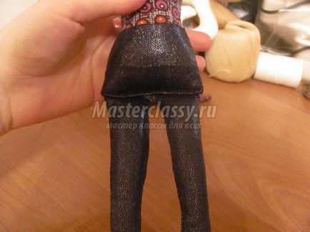 păpușă textile cu propriile sale mâini (mărgele) păpușă textile cu propriile sale mâini