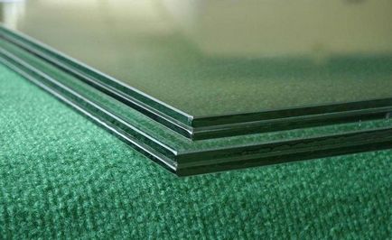 Triplex (sticlă laminată) (dezintegrarea) Triplex (sticlă laminată)